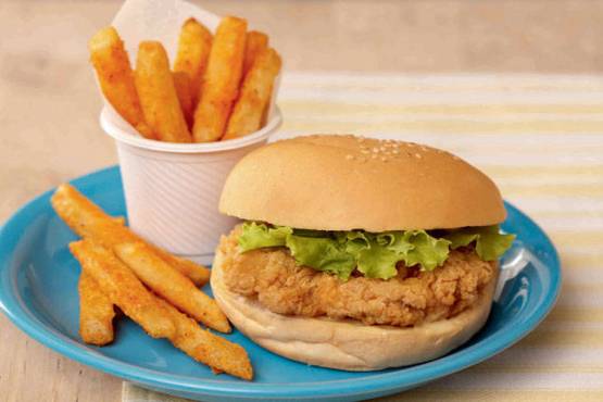 KIDS CHICKEN BURGER