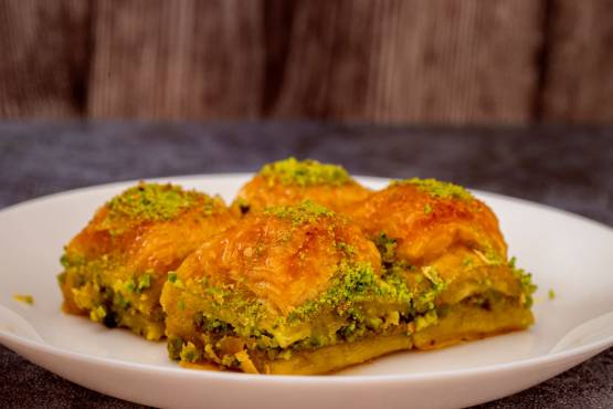 BAKLAVA