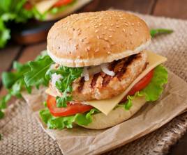 CHARGRILLED CHICKEN BURGER